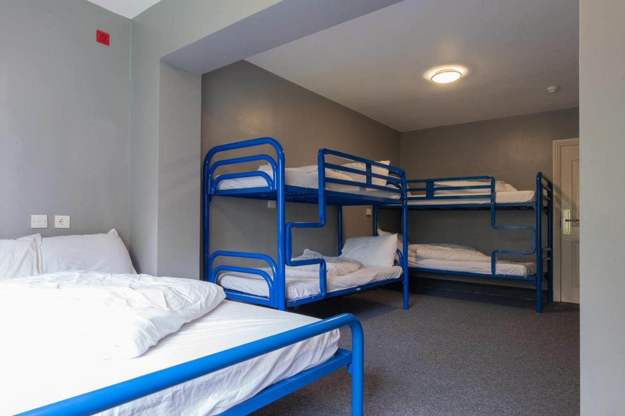 The Burren Hostel - Sleepzone Lisdoonvarna Exterior photo